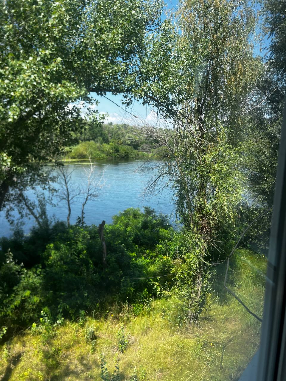 Фото Скай Ривер