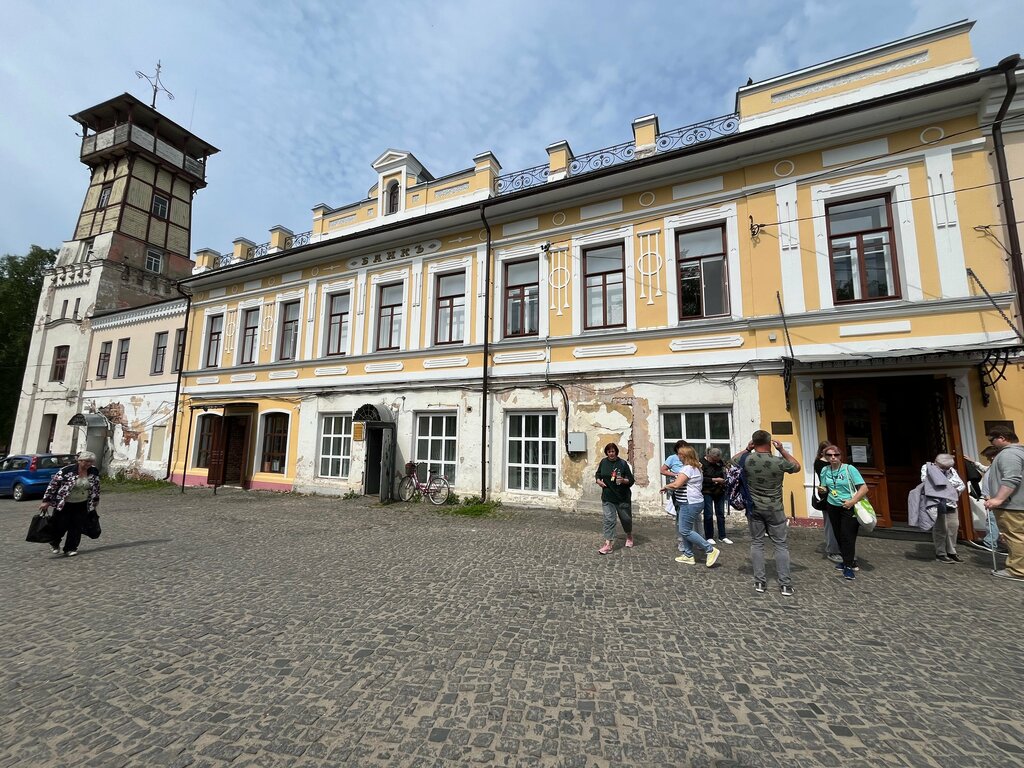 Landmark, attraction Здание банка, Tutaev, photo