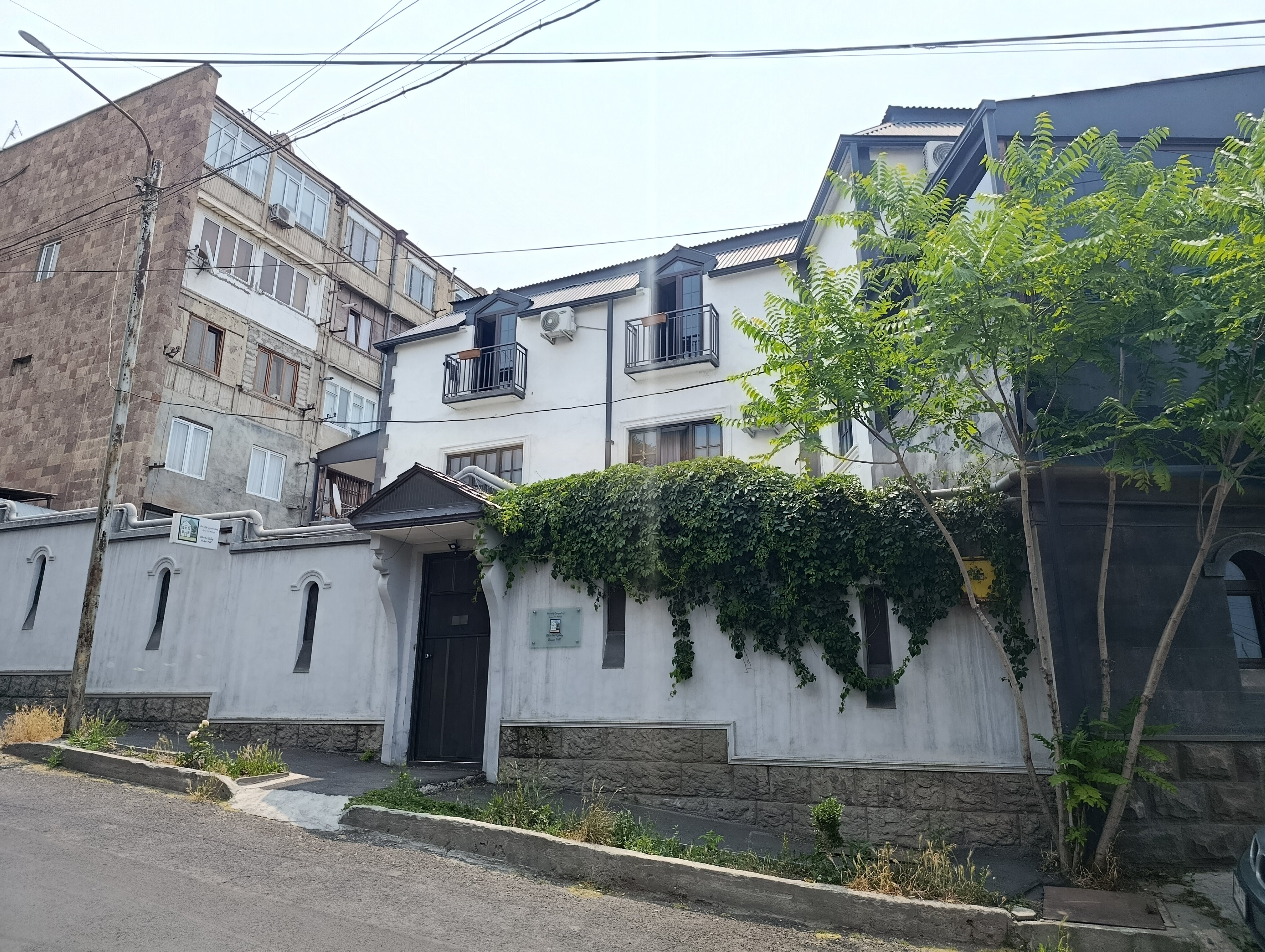 Фото Blur Inn Gallery