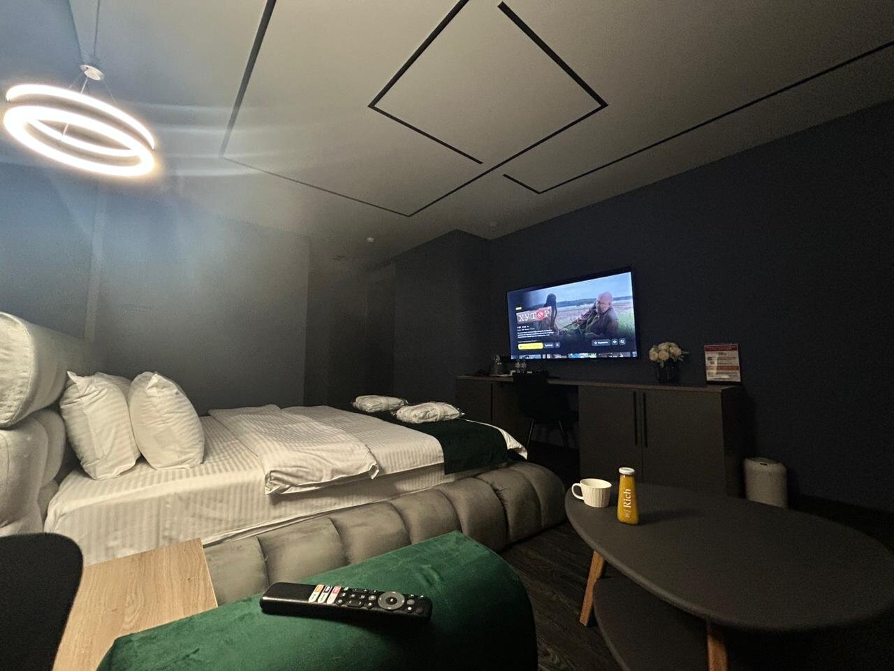 Фото Royal Status