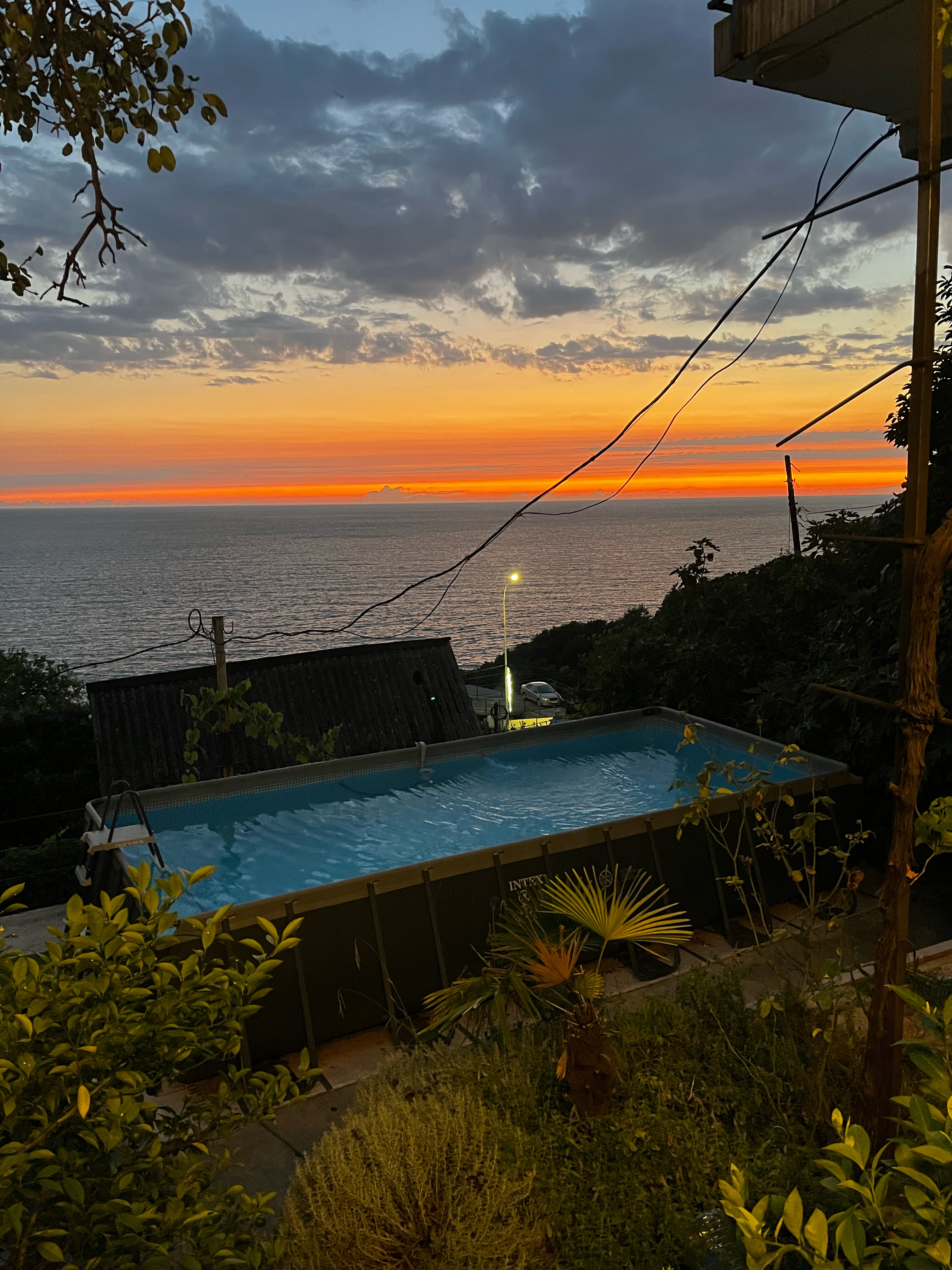 Фото Лазурный