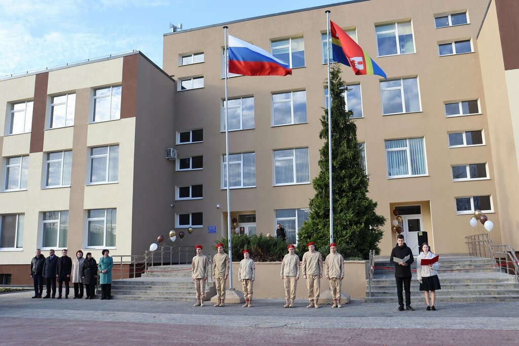 School Лицей № 7, 2 корпус, Chernyahovsk, photo