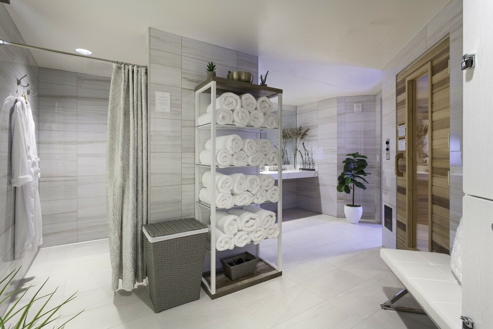 Фото Legacy Resort Hotel & SPA