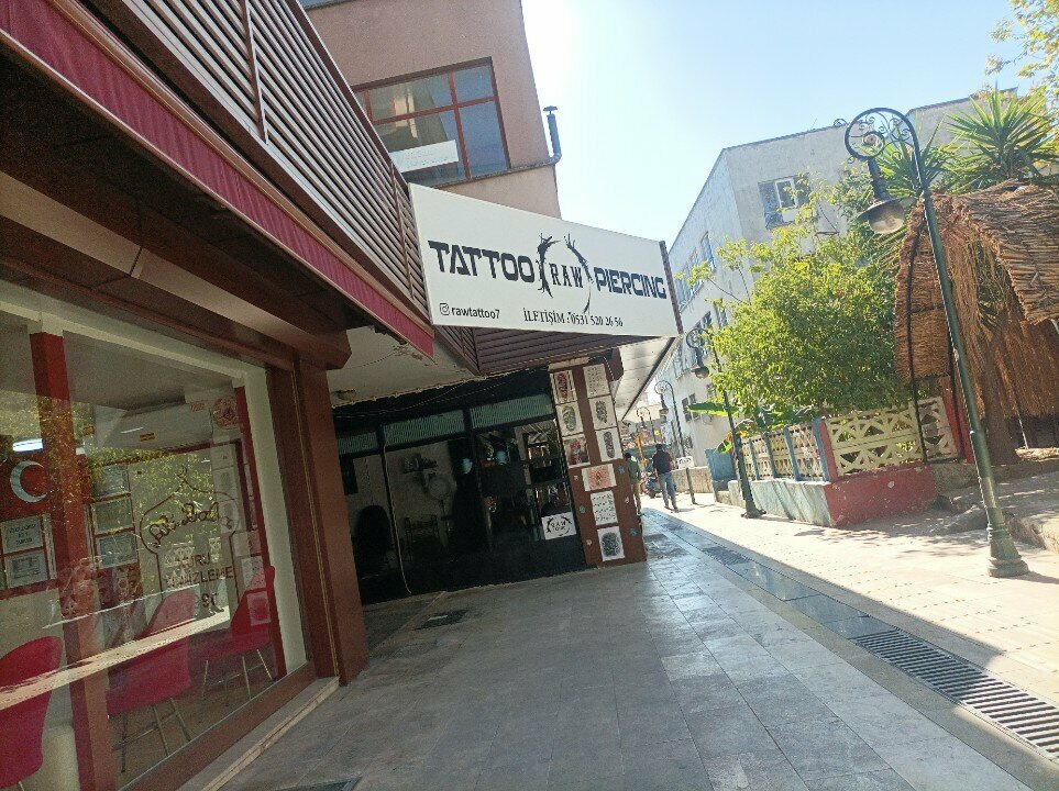 Tattoo studio Tattoo Raw Piercing, Antalya, photo