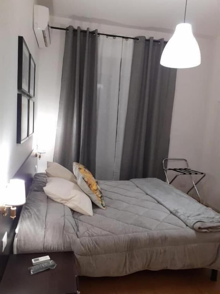 Фото Julius Caesar Home