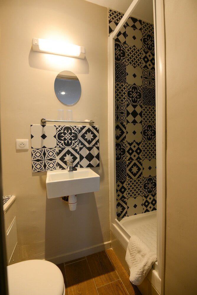 Фото La Fayette Hotel