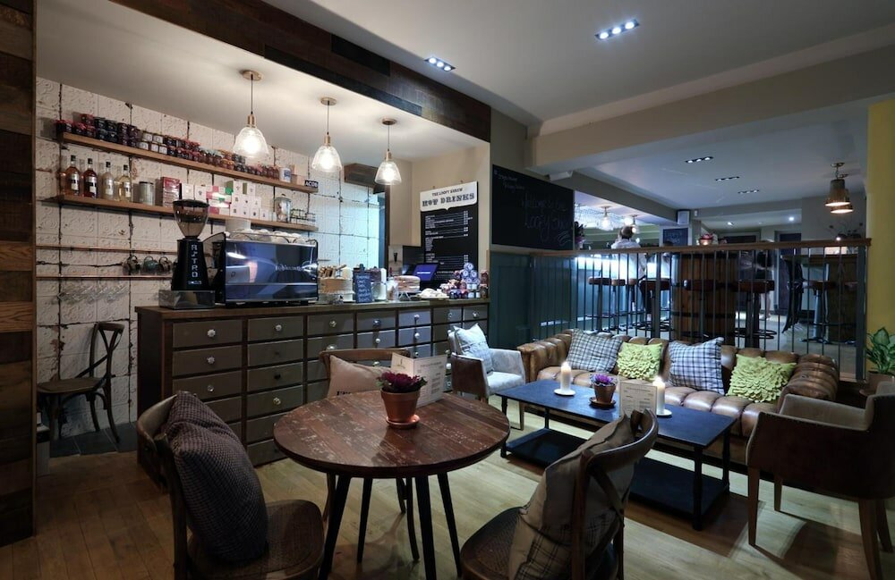 Фото The Loopy Shrew