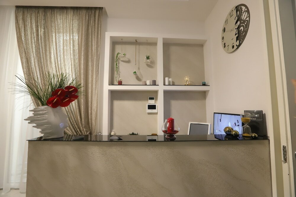 Фото Mecla Suites