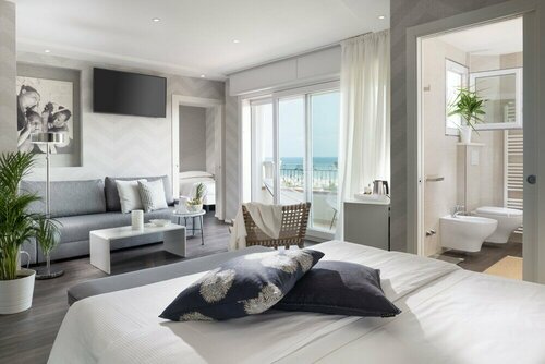 Внешний вид отеля Hotel Atlantic Riviera в Мизано-Адриатико, фото 2