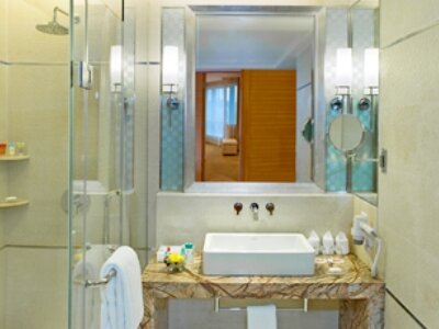 Фото Four Points by Sheraton Shenzhen