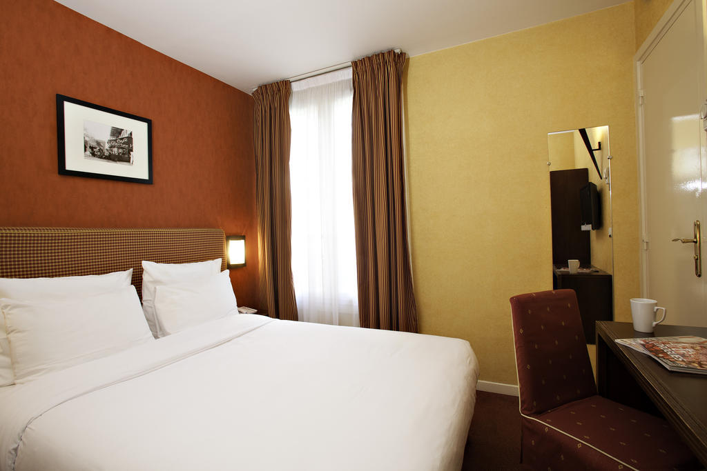 Фото Ibis Styles Paris Eiffel Cambronne