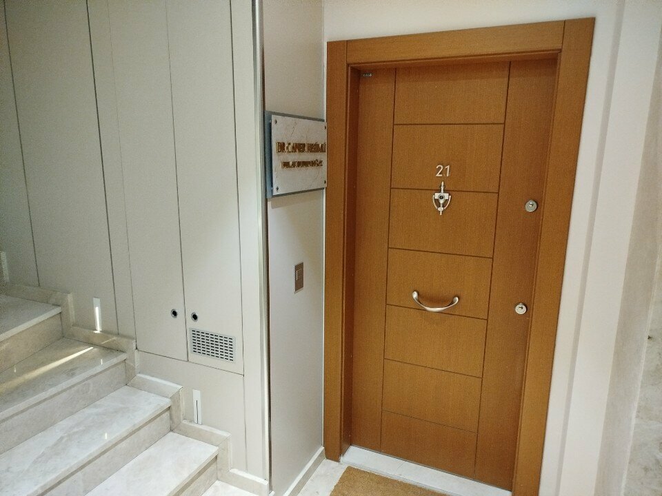 Частнопрактикующие врачи Dr. Caner Kesimli, Стамбул, фото