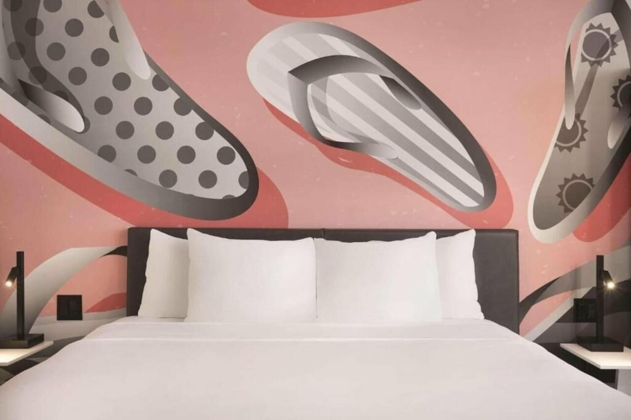 Фото Radisson Red Miami Airport