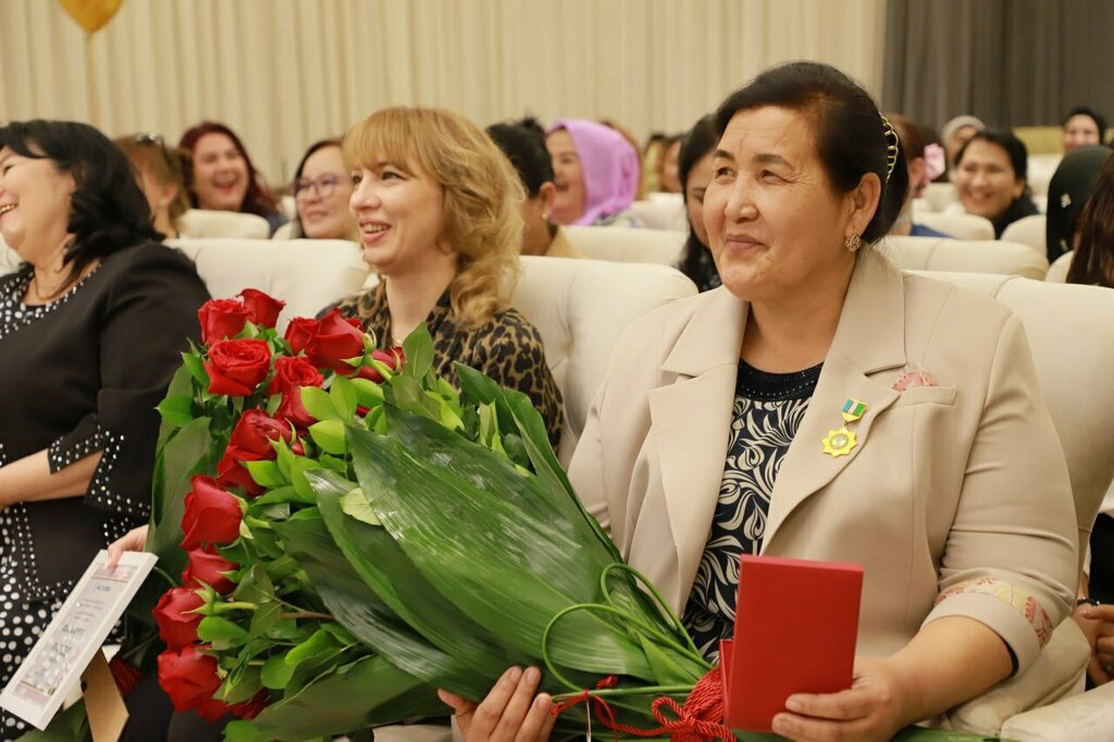 Proveedor de energía AO Uzbekenergo Gup Modernizatsiya Nizkovol'tnykh Setey, , foto