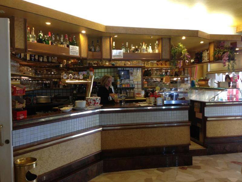 Фото Hotel Harry's