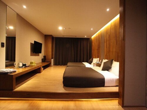 Гостиница Designers Hotel The Rich в Кояне
