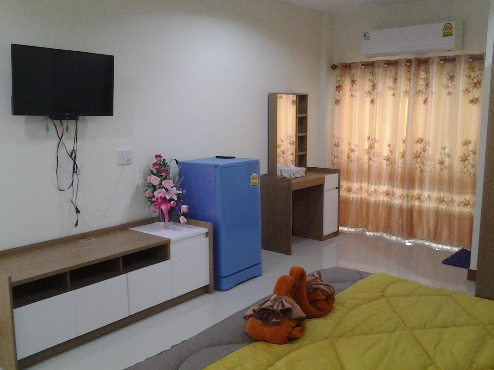 Фото P and P Place Apartment Kanchanaburi