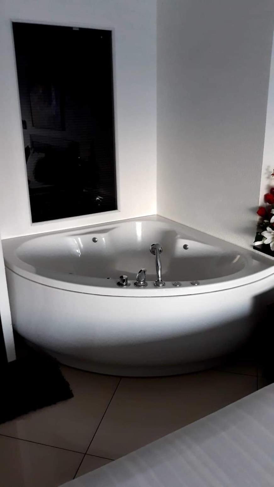 Фото Vtsix Condo Rentals at View Talay 6 Pattaya