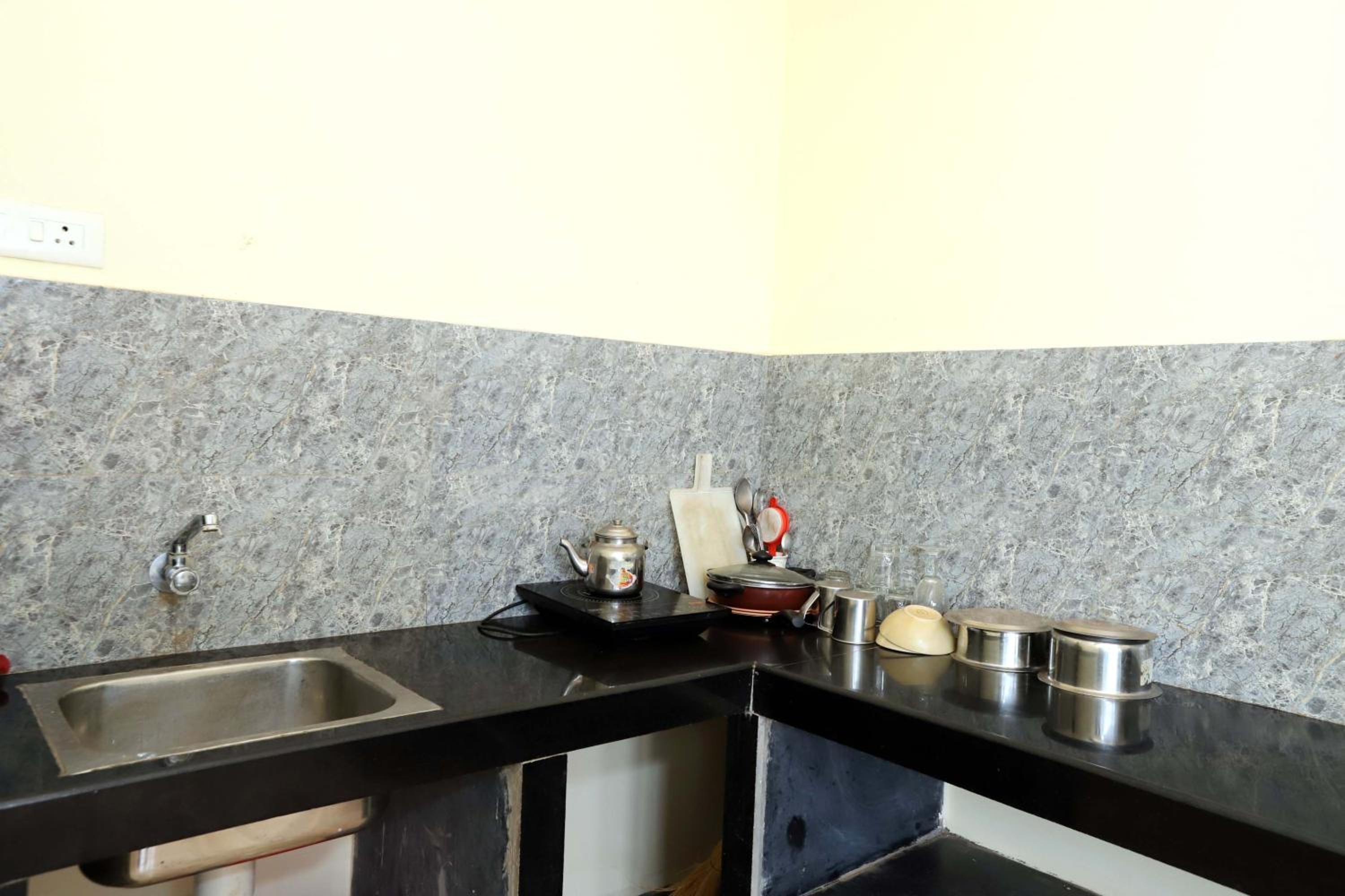 Фото Morjim Sunset Hotel