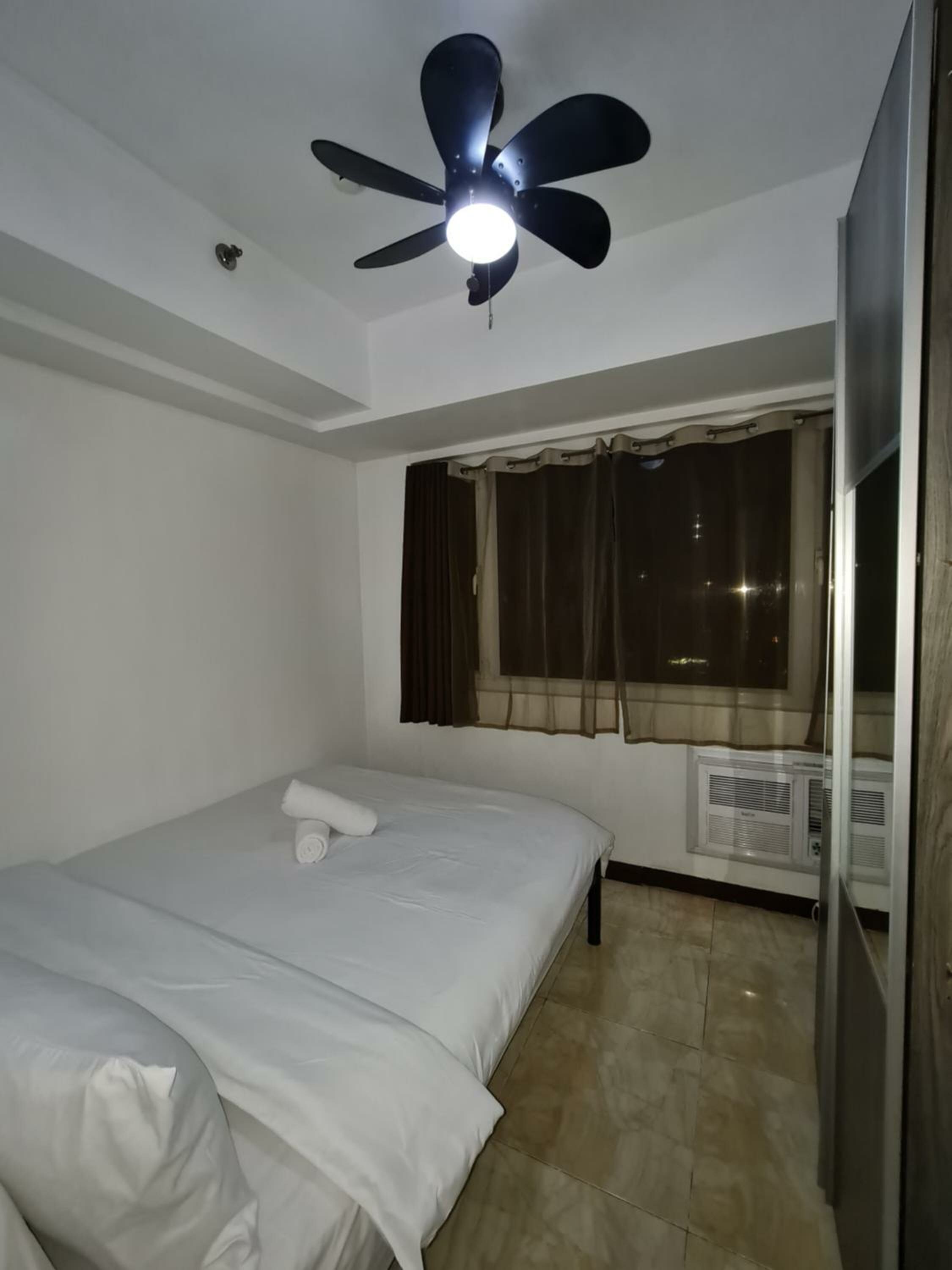 Фото Solemare Parksuites Condo R Us