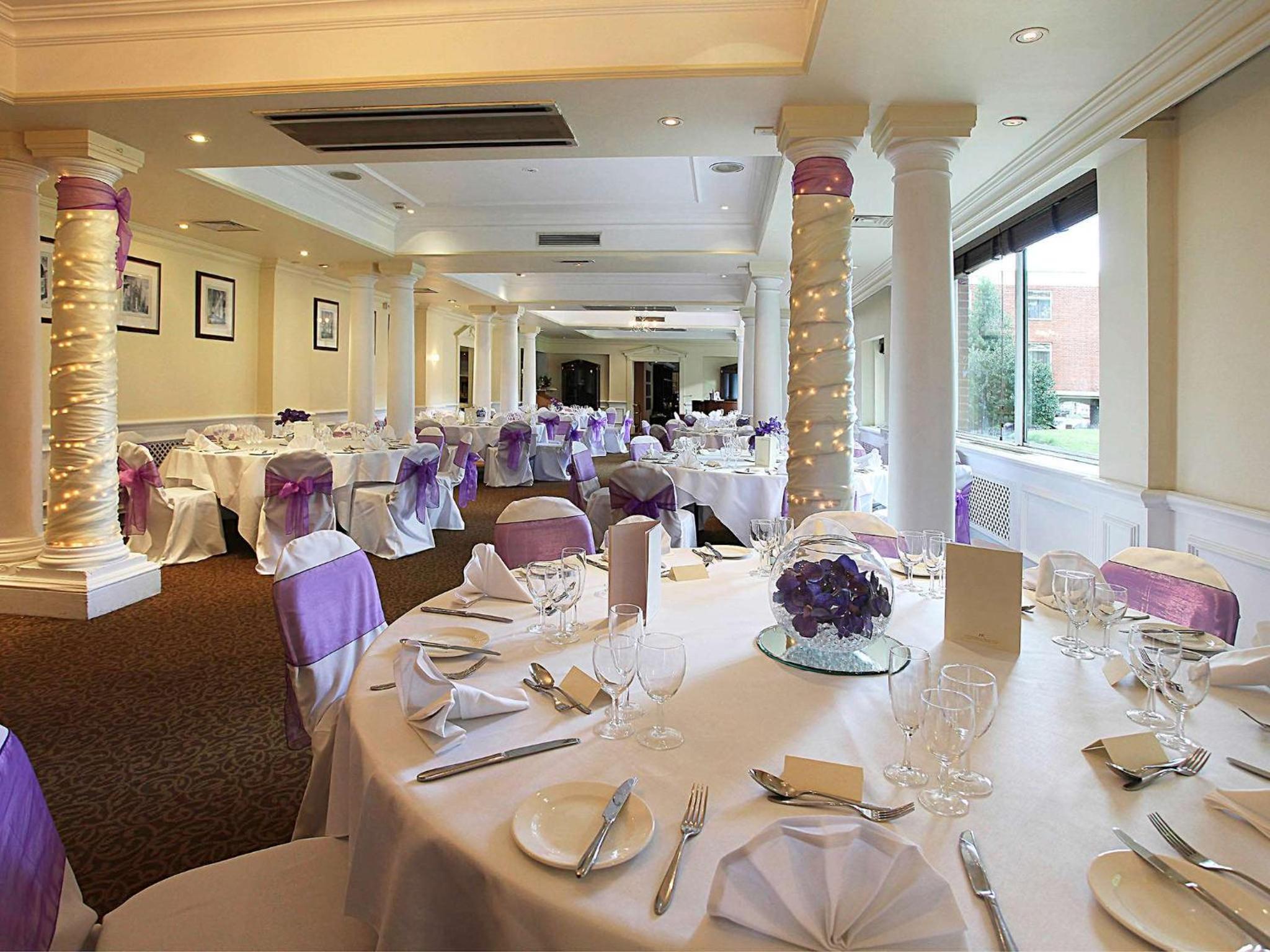 Фото Mercure Winchester Wessex Hotel