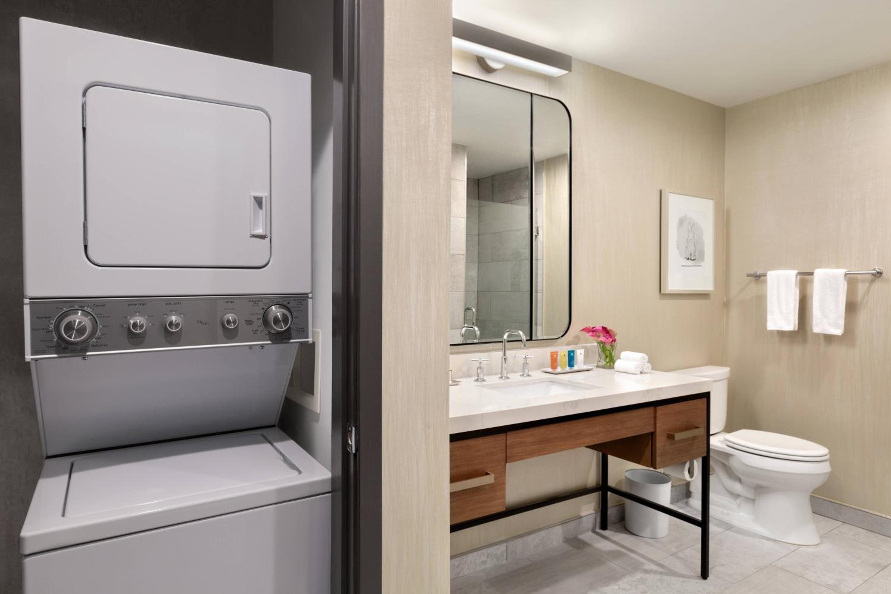 Фото Twelve Midtown, Autograph Collection