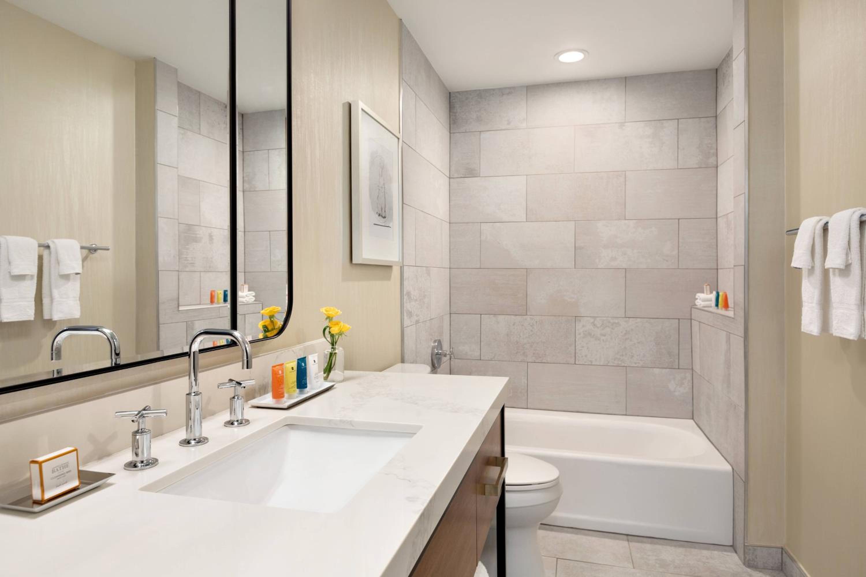 Фото Twelve Midtown, Autograph Collection