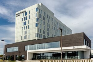 Гостиница Courtyard by Marriott Quebec City