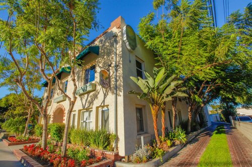 Гостиница Santa Paula Inn