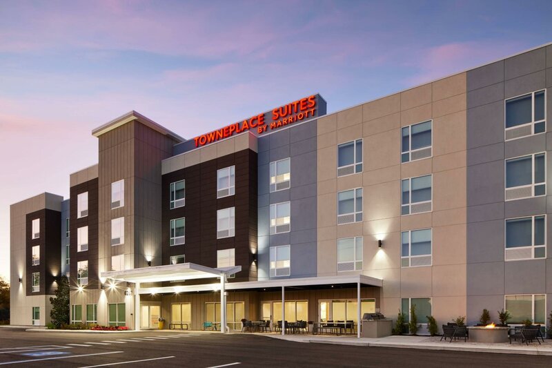Гостиница TownePlace Suites Tampa Casino Area в Тампе