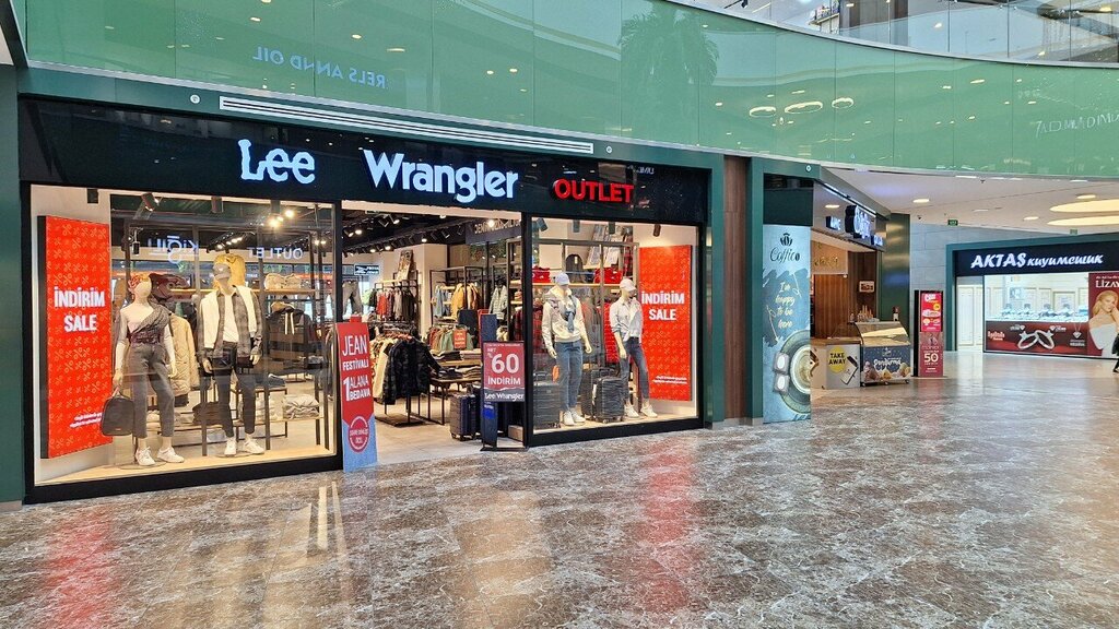 Clothing store Lee Wrangler, Konya, photo
