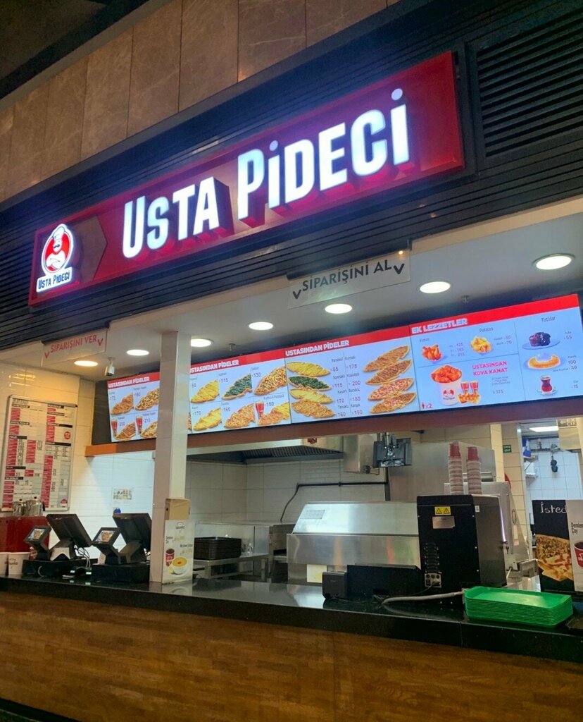 Fast food Master Pide Maker, Istanbul, photo