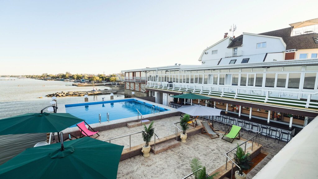 Гостиница Торнадо, Ейск, фото