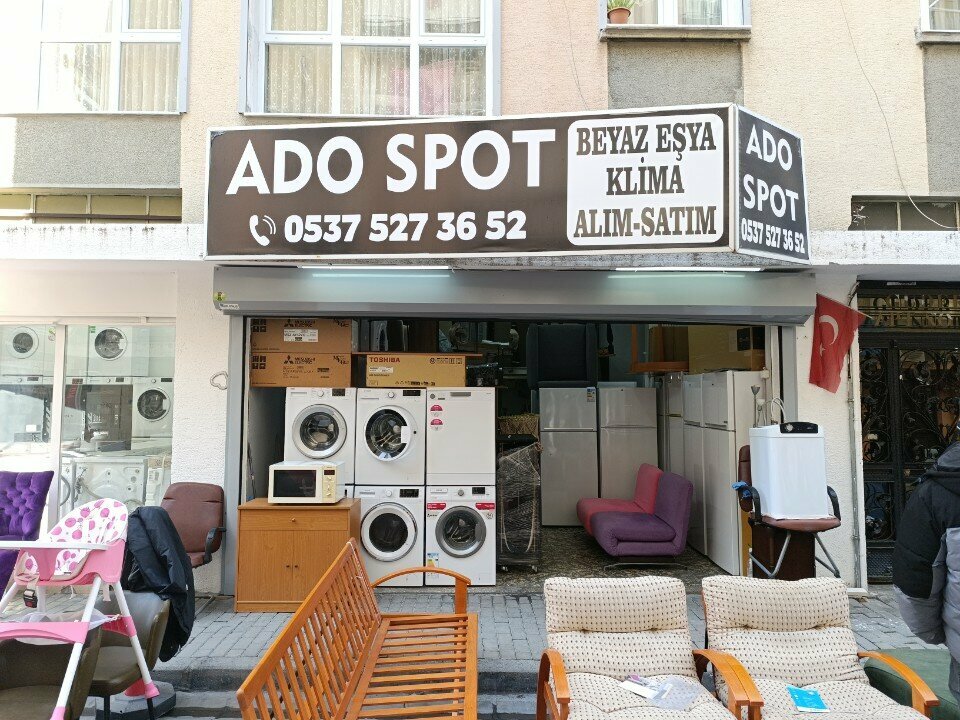 Second-hand shop Ado Spot, Izmir, photo