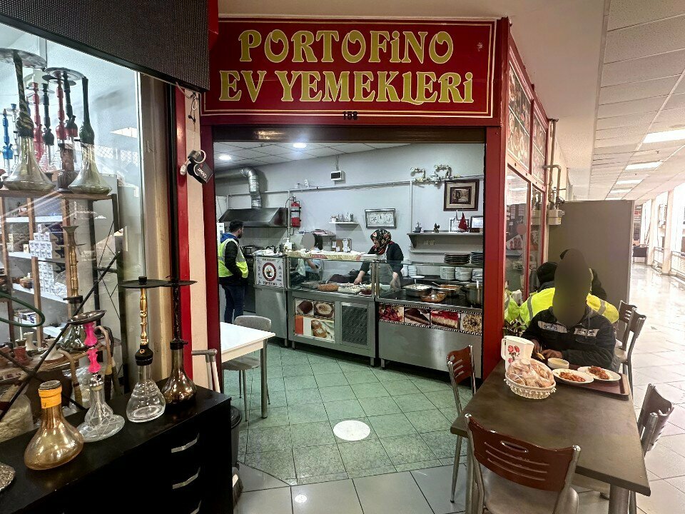 Cafe Yine Bekleriz Portofino, Istanbul, photo