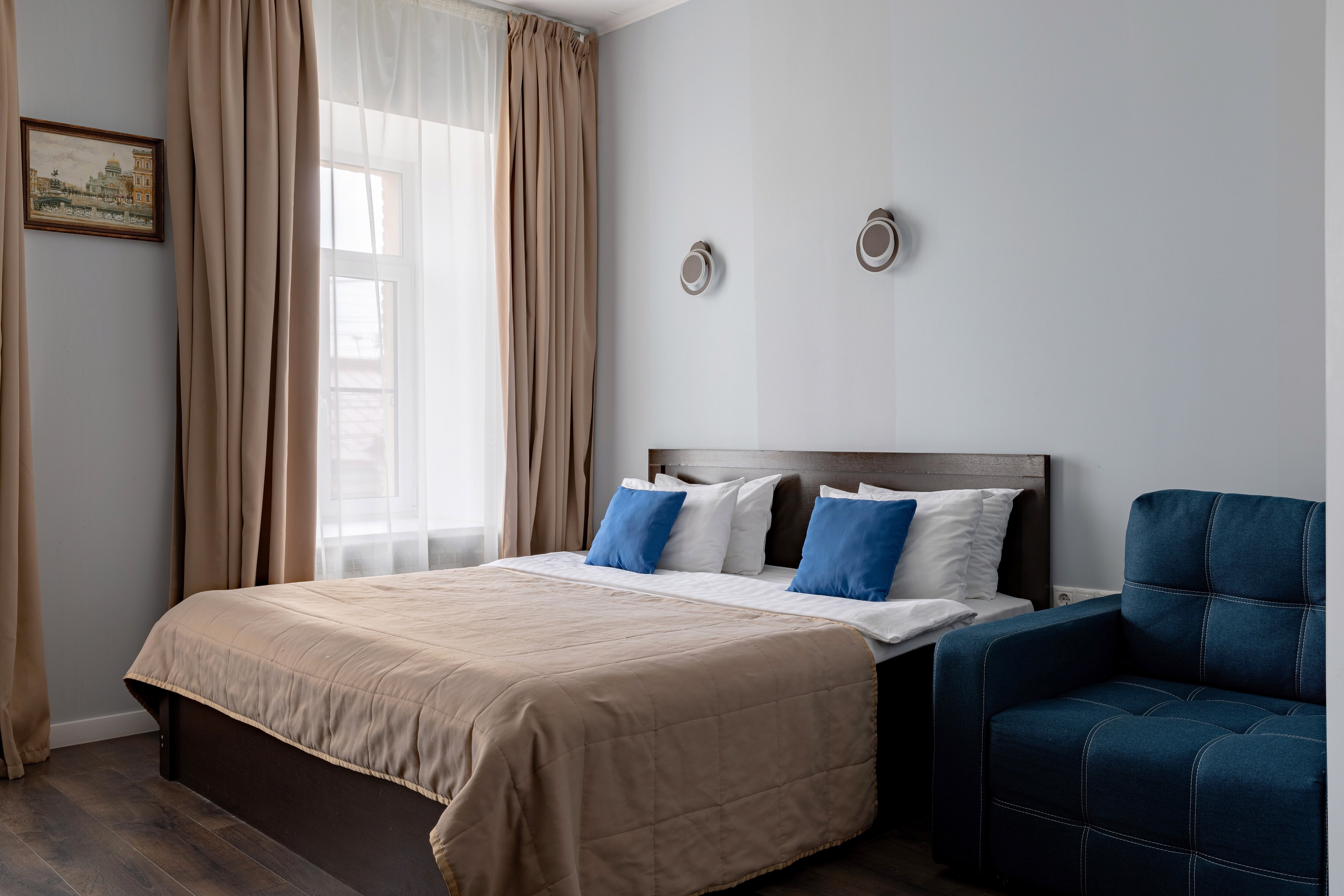 Фото отеля 1