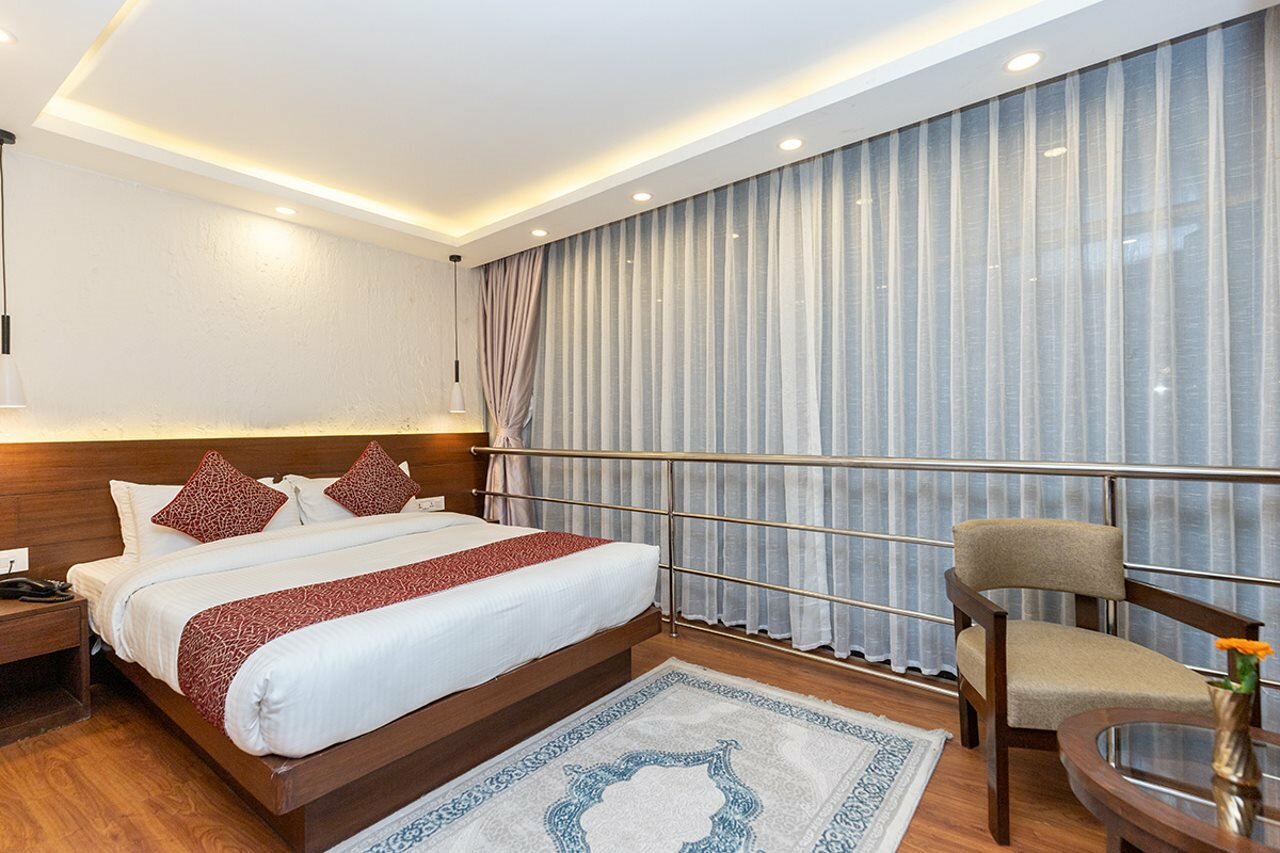 Фото Apex Business Hotel