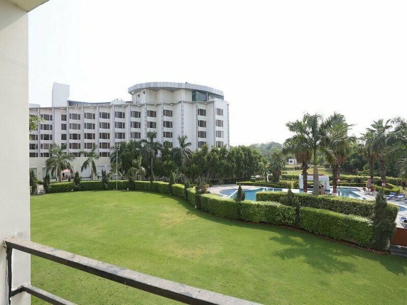 Гостиница Oyo 5474 Hotel Aries в Варанаси