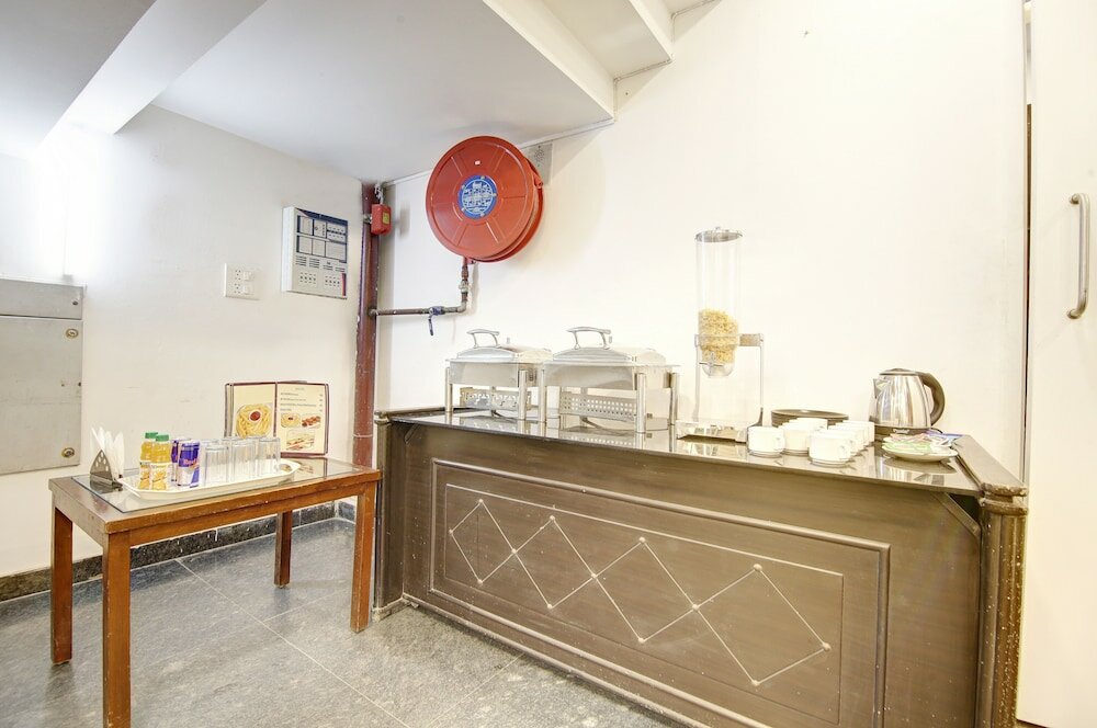 Фото Airport Hotel Chanakya