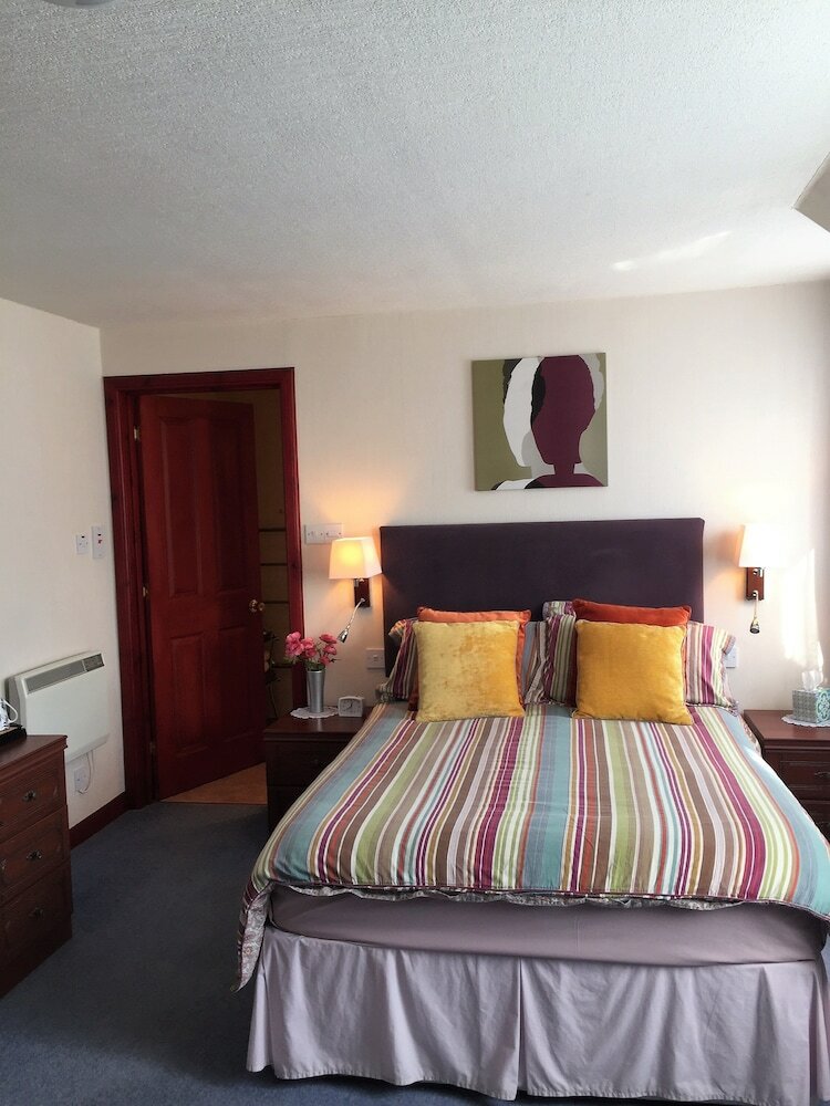 Фото Kathmore Guest House