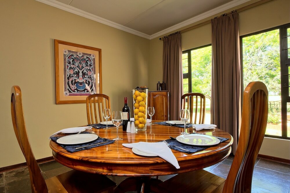 Фото Centurion Golf Suites Boca Walk