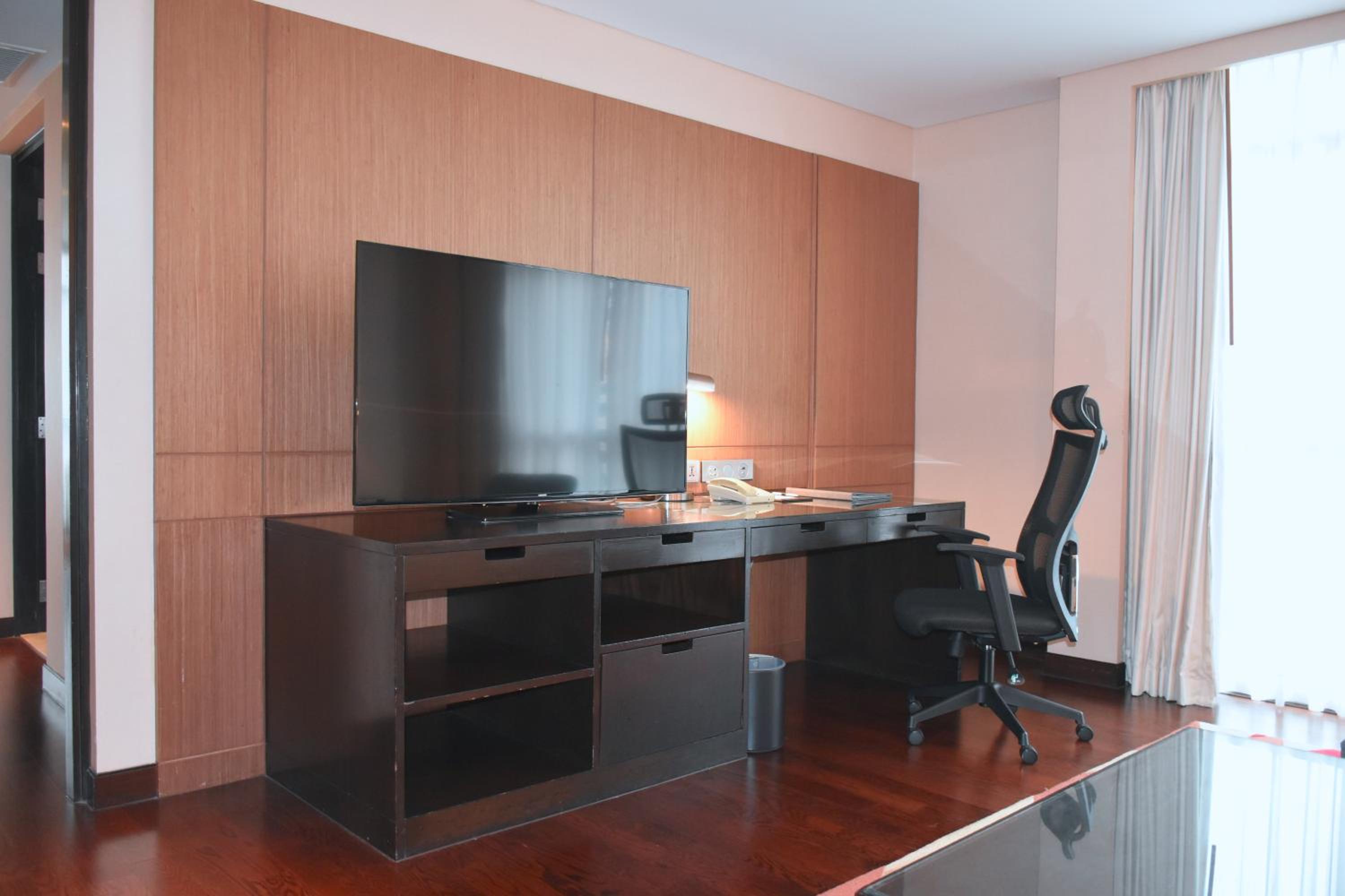 Фото Sathorn Vista Bangkok Marriott Executive Apartments