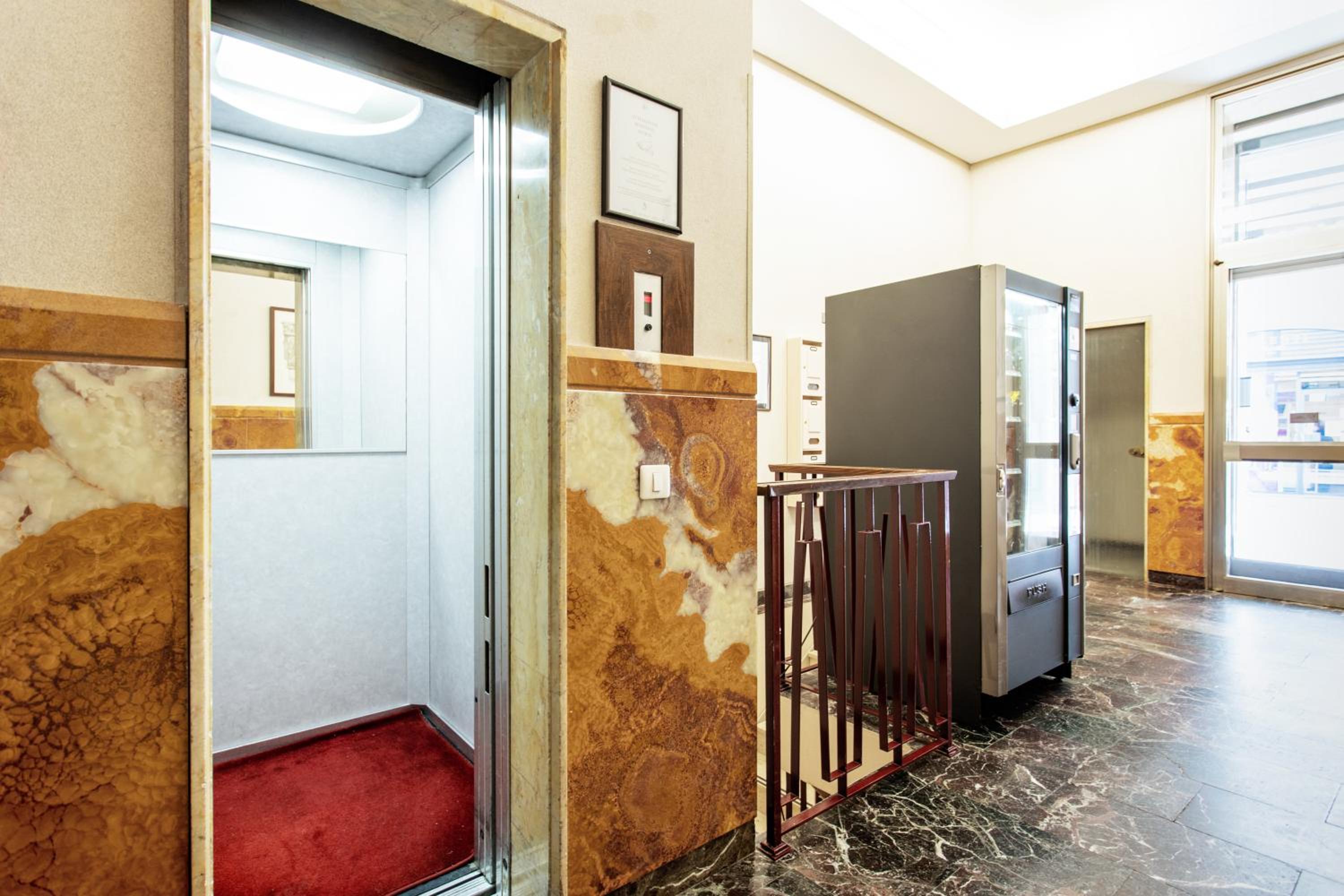 Фото Residence Cavour 16