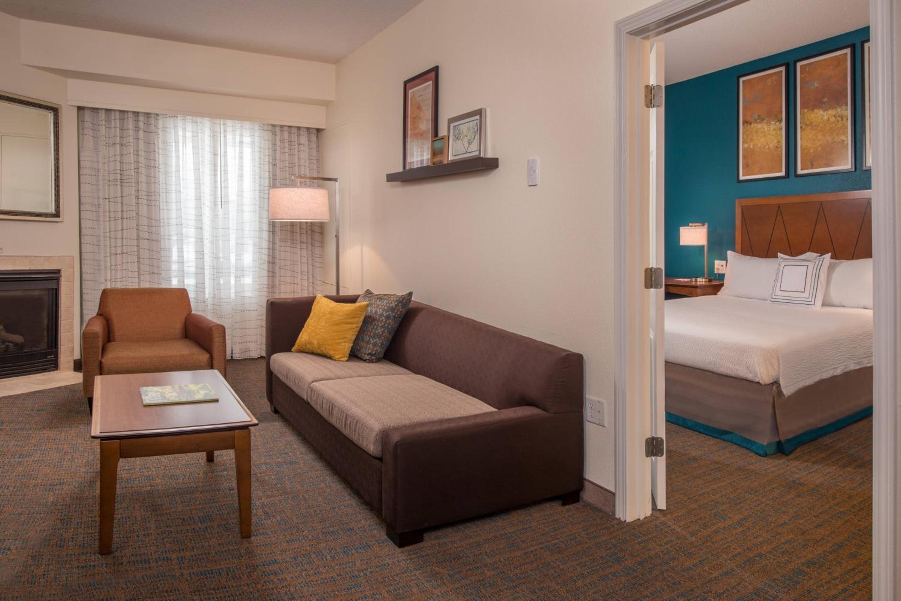 Фото Residence Inn by Marriott Chantilly Dulles South