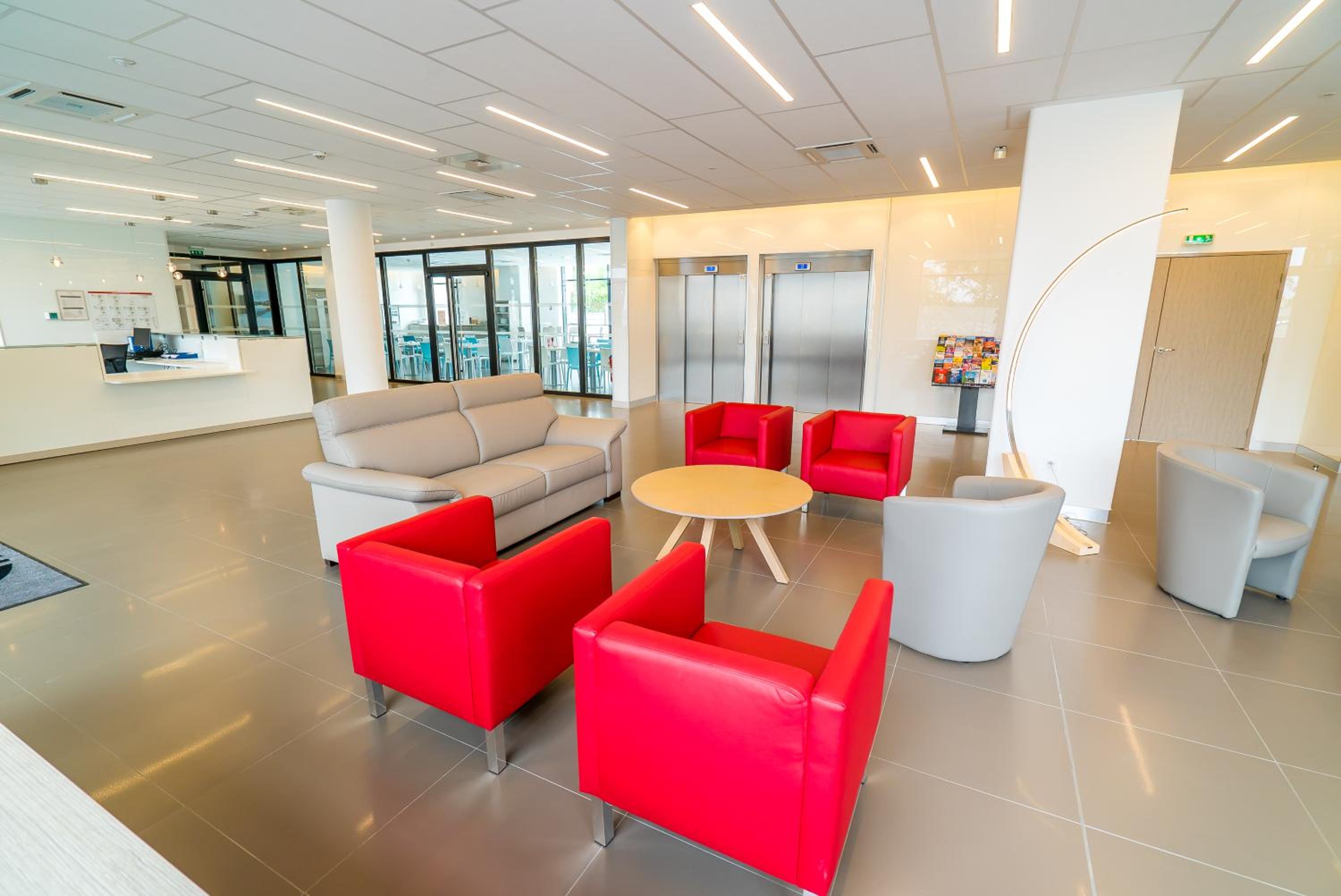 Фото All Suites Appart Hotel Choisy Le Roi