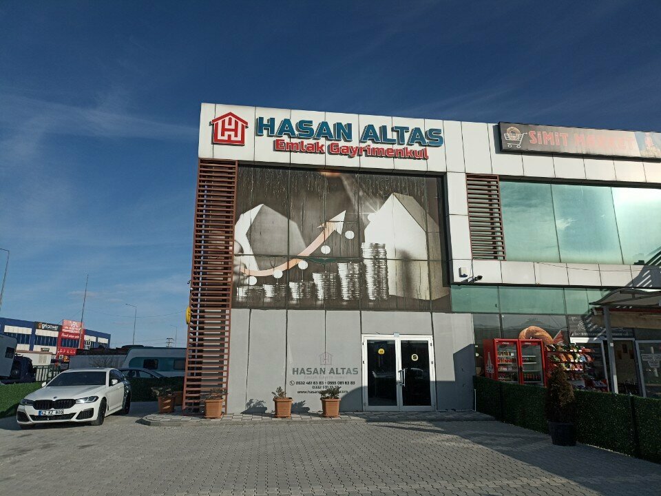 وكالة عقارية Hasan Altas Real Estate ، قونية، صورة