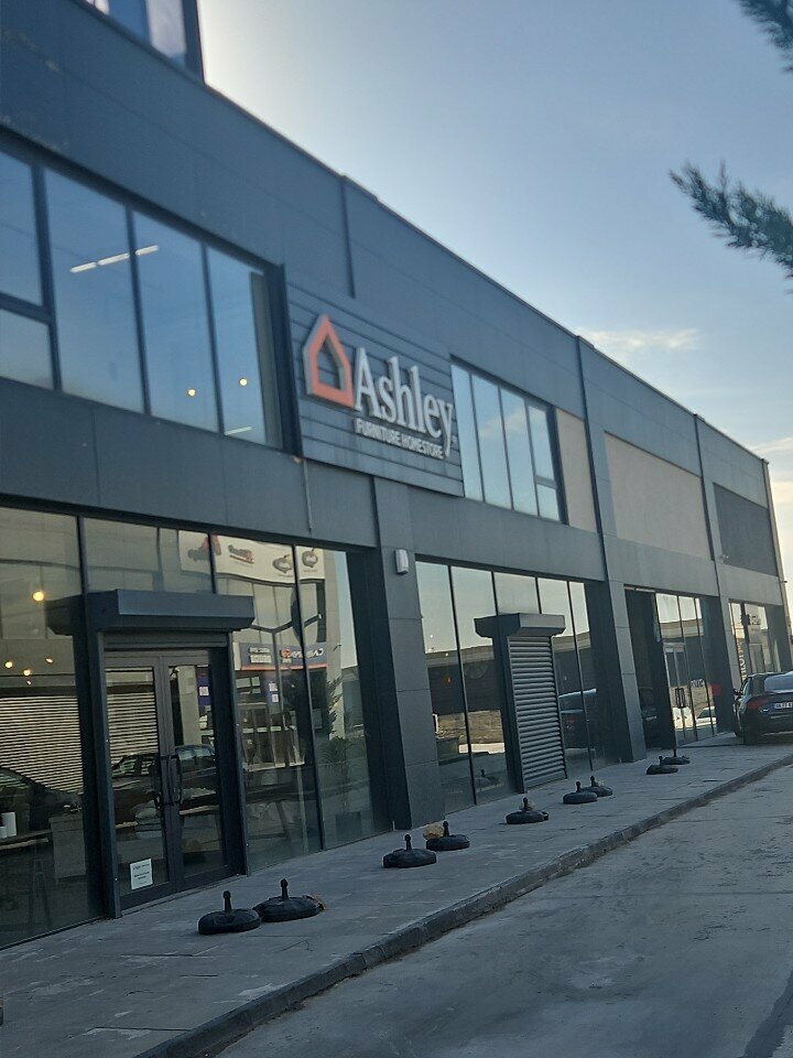Tienda de muebles Ashley Furniture Home Store, , foto