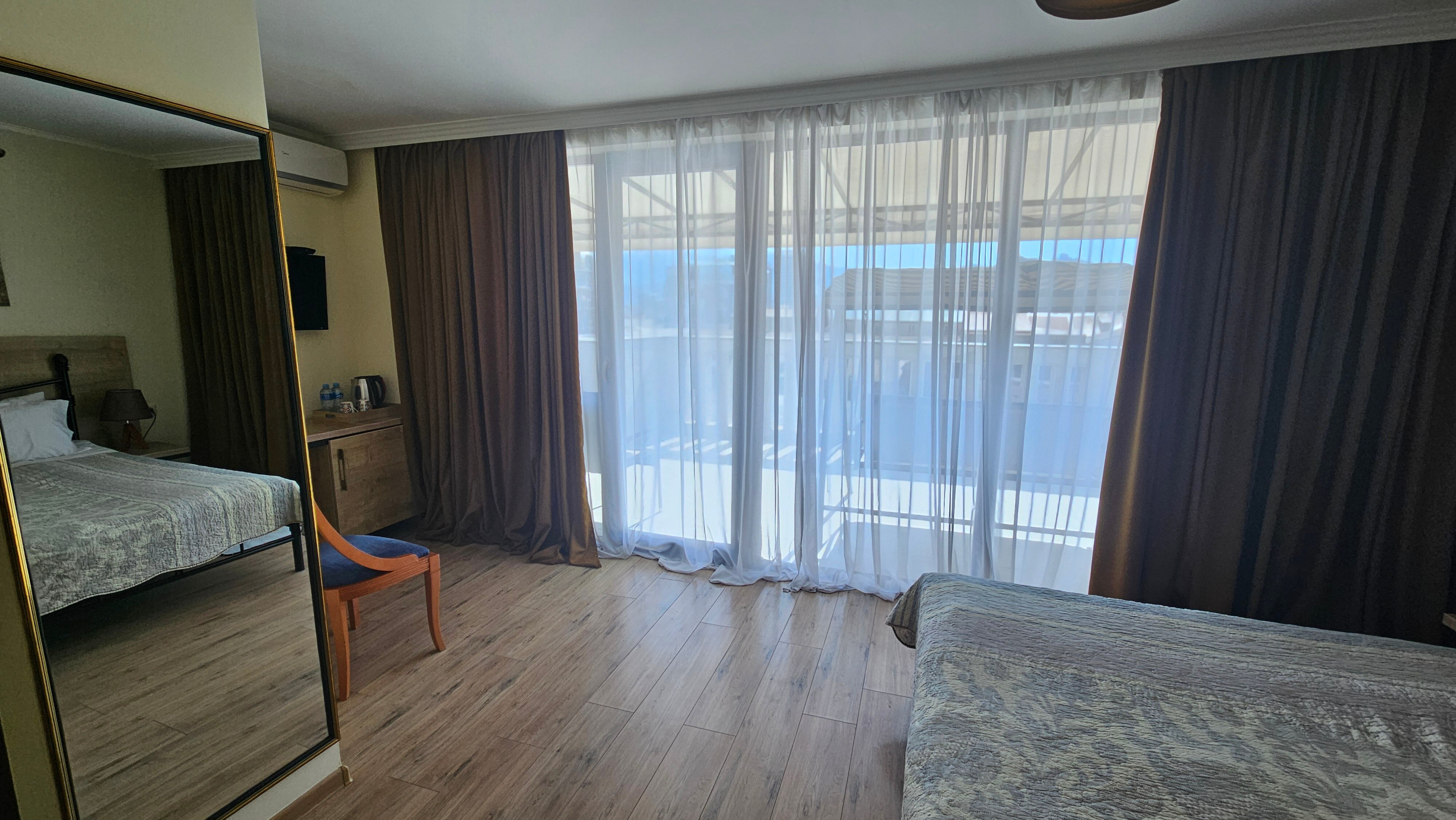 Фото Hotel № 16