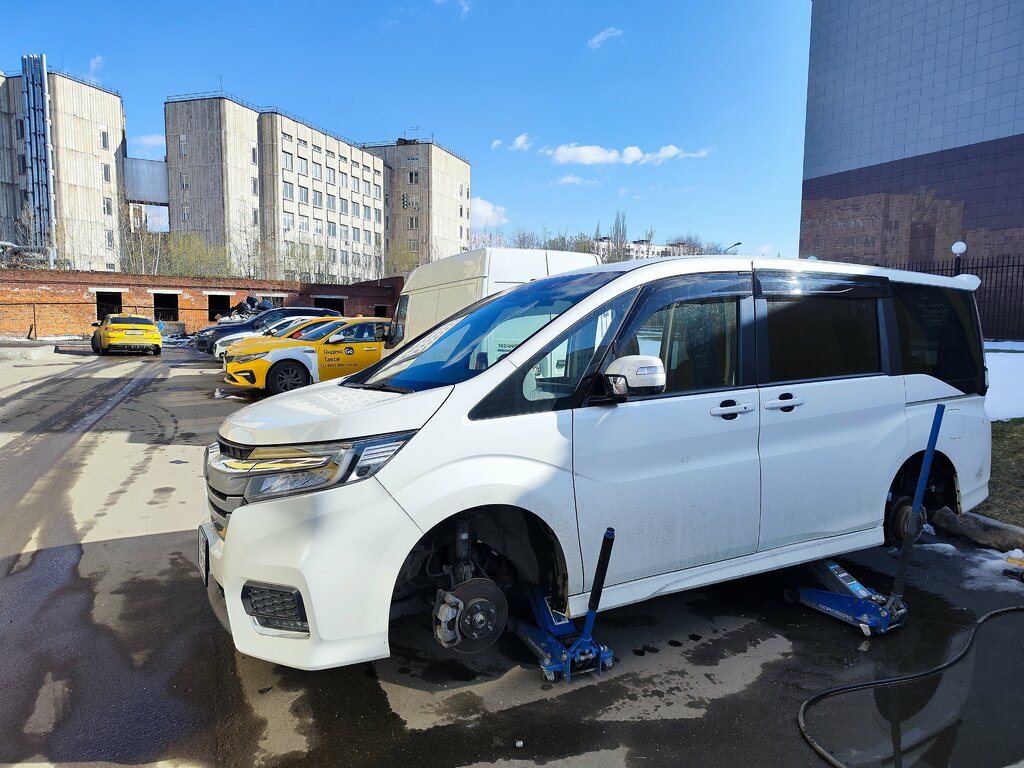 Tire service Шиномонтаж, Moscow, photo
