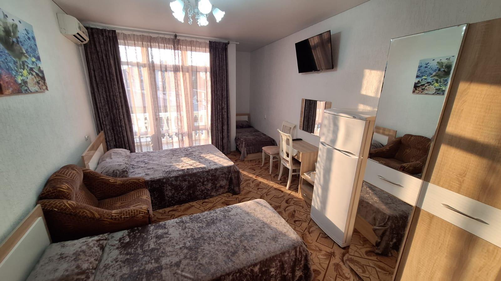 Фото отеля 2